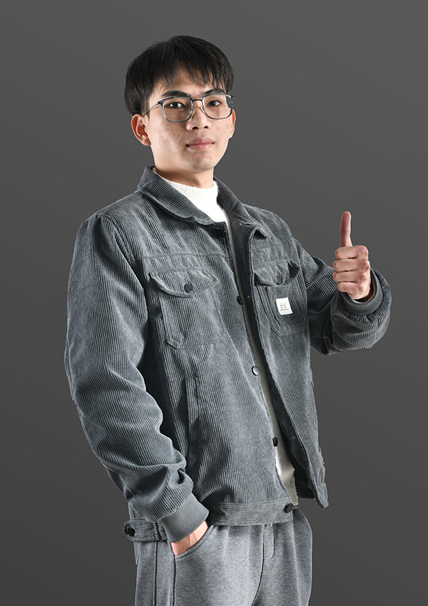 李土琪